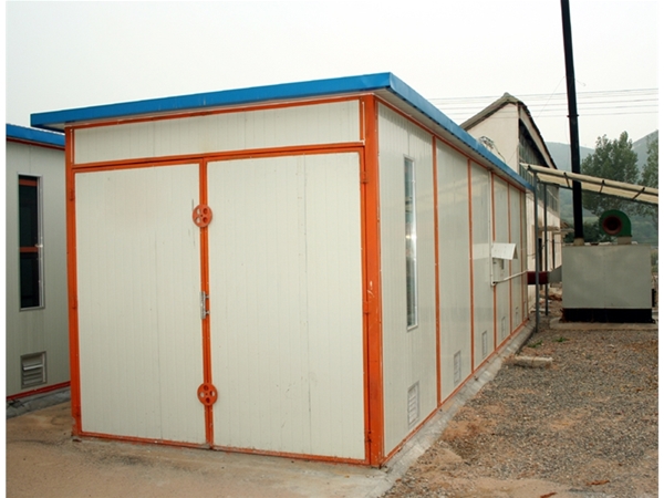 Fruit drying oven